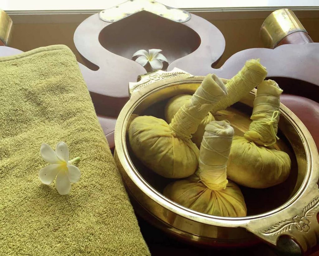 Atmosphare einer Ayurveda-Therapie